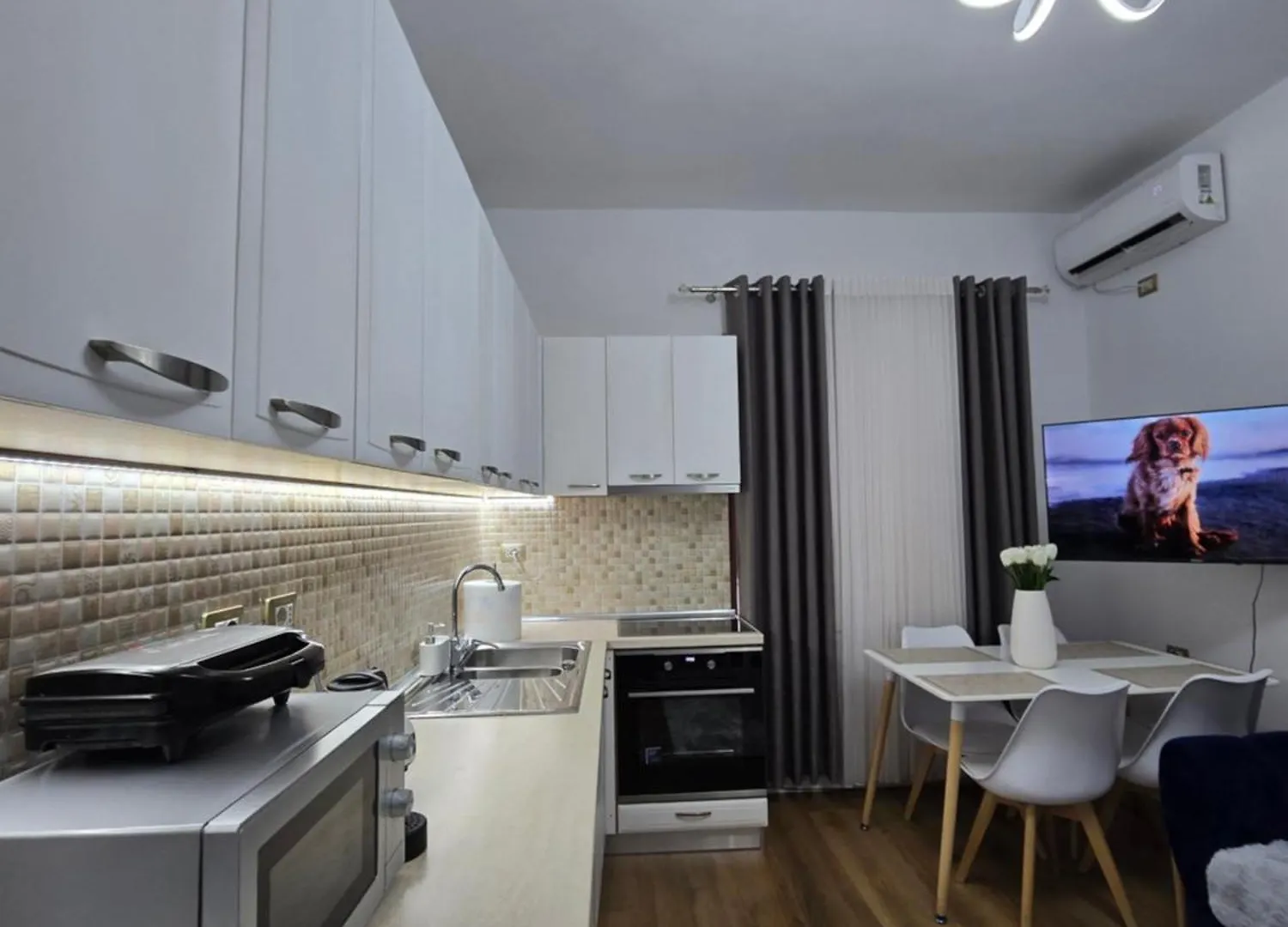 Ideal Home Shkodër 0*,