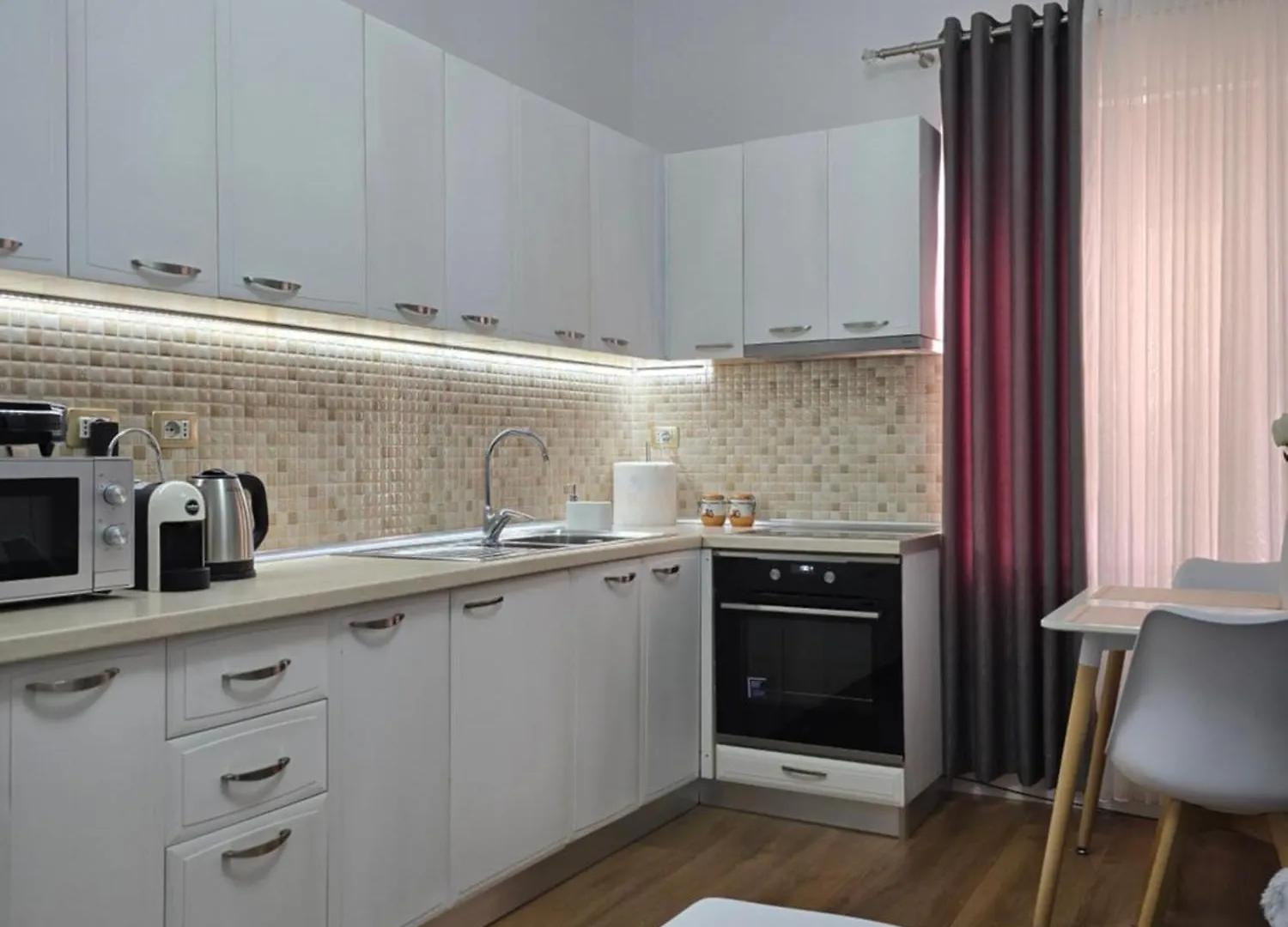 Ideal Home Shkodër 아파트