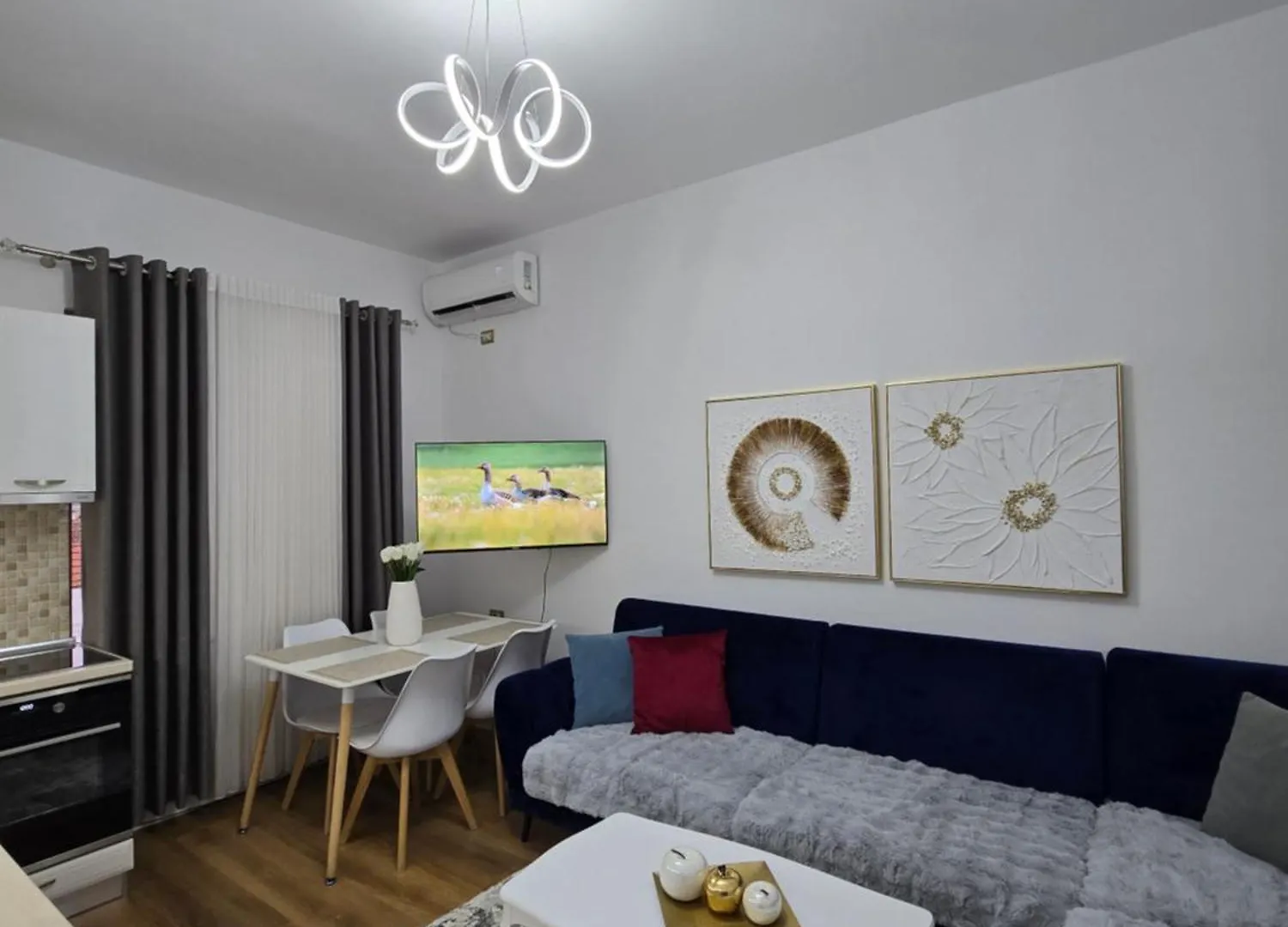 아파트 Ideal Home Shkodër